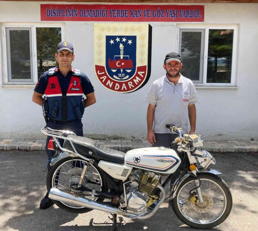 Motosiklet Hırsızlığı Şüphelisi 3 Kişi Yakalandı