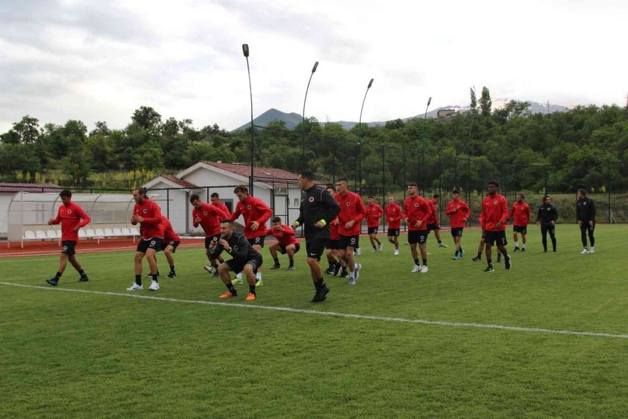Gençlerbirliği Yeni Sezon Hazırlıkları İçin Hacılar’da
