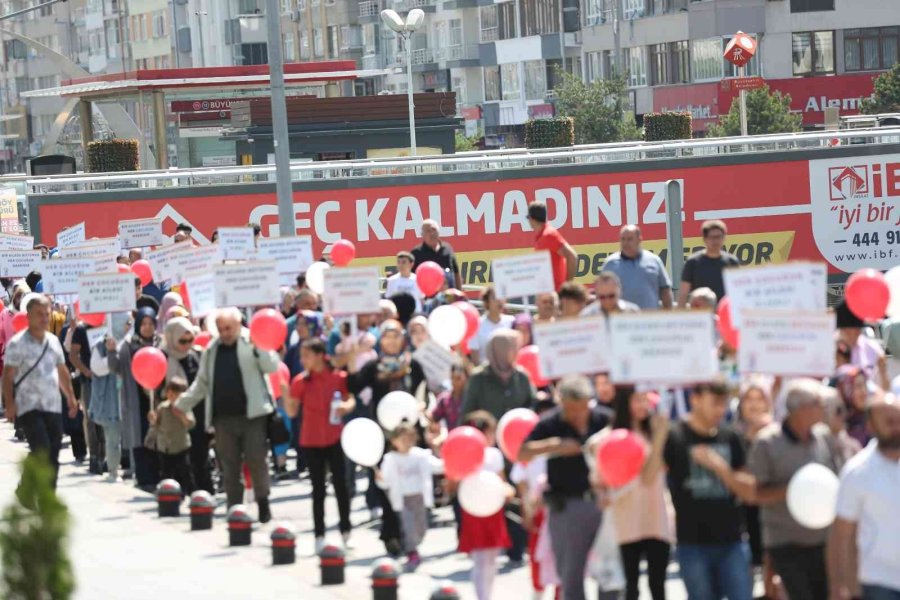 Koruyucu Aile Farkındalık Yürüyüşü Gerçekleştirildi