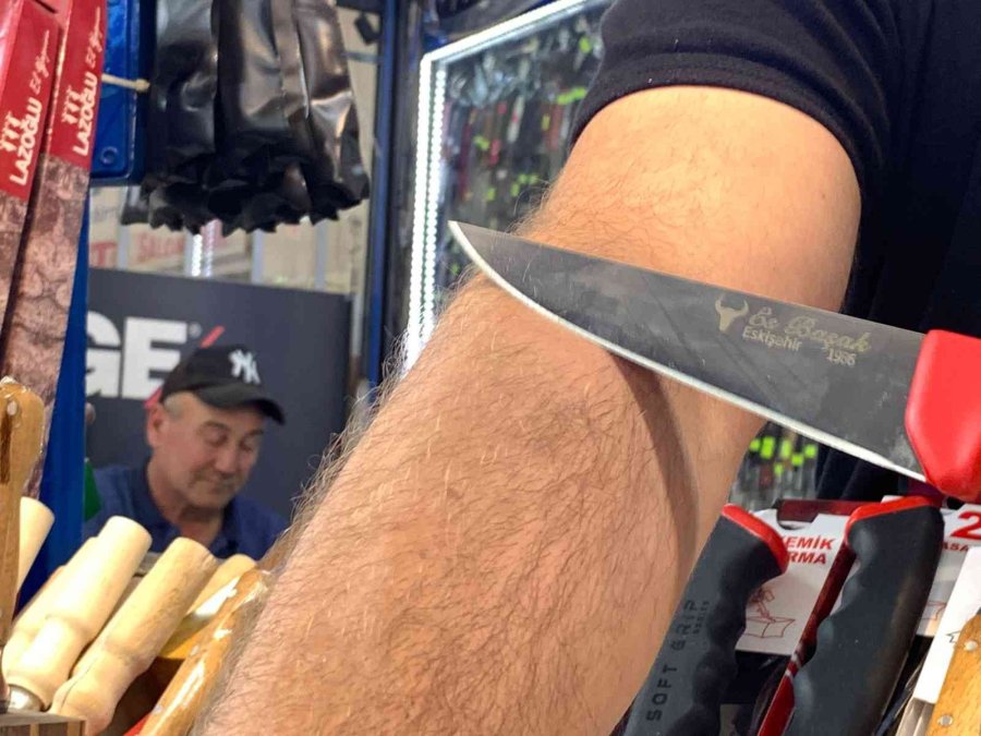 İyi Bıçak Hayvana Daha Az Acı Verir