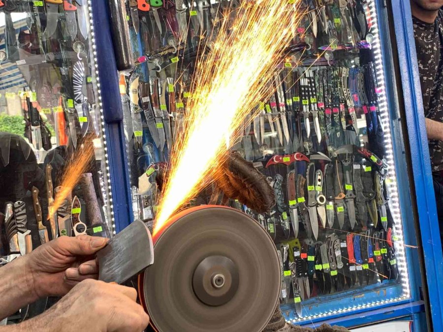 İyi Bıçak Hayvana Daha Az Acı Verir