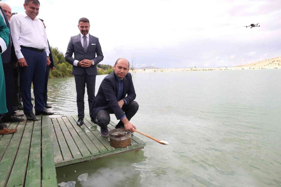 Nasrettin Hoca’nın Köyünde Göle Maya Çalındı