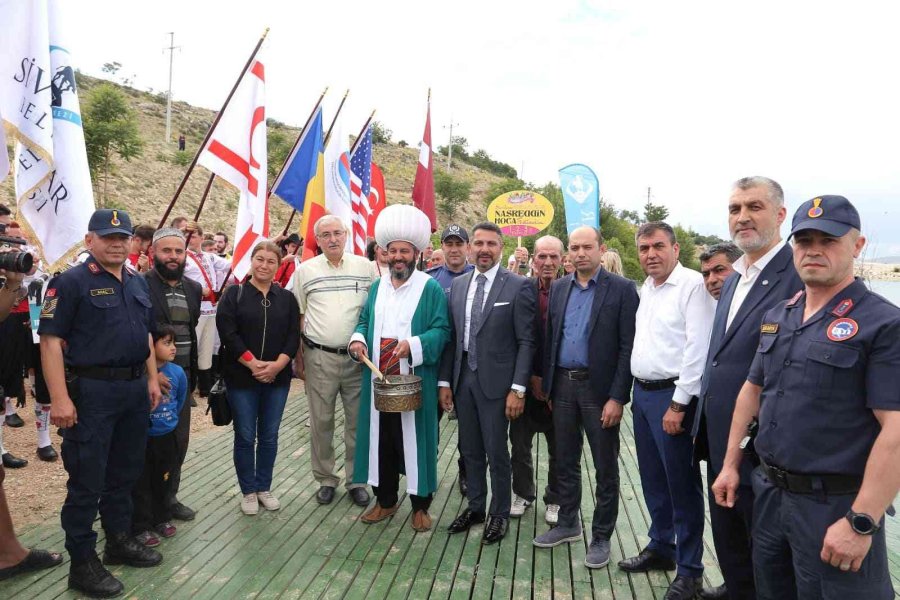 Nasrettin Hoca’nın Köyünde Göle Maya Çalındı