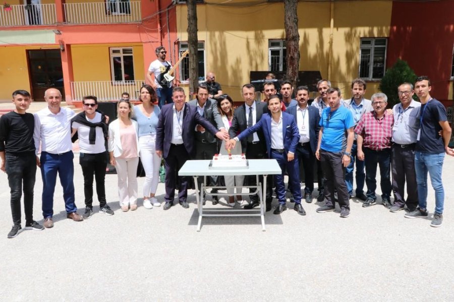 Yetiştirme Yurtlarından Ayrılan Gençler Pilav Gününde Buluştu