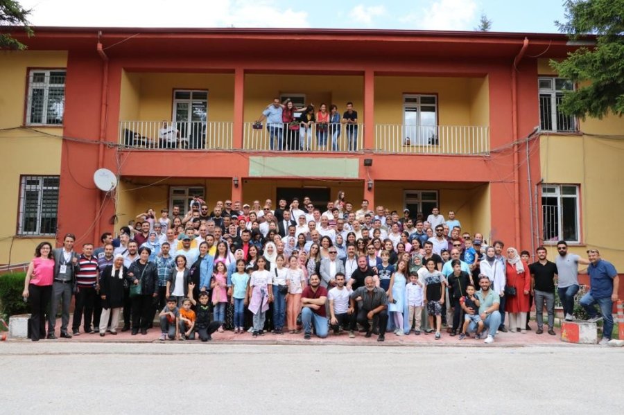 Yetiştirme Yurtlarından Ayrılan Gençler Pilav Gününde Buluştu