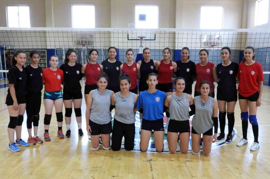 Kepez’in Sultanları Yola Erken Çıktı