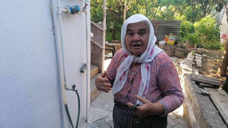 ’çocukların Gözaltında’ Dedikleri 75 Yaşındaki Yaşlı Kadını 200 Bin Tl Dolandırdılar