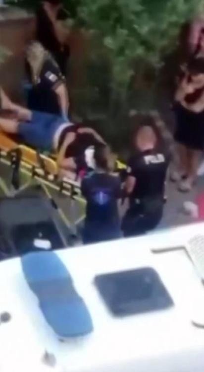 Sokak Ortasında Kadını Boğazından Bıçaklayan Şüpheli Yakalandı