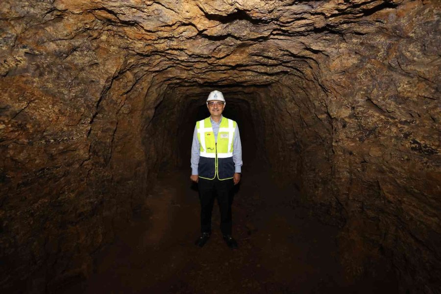 Bakan Dönmez, Dünyanın İkinci Büyük Rezerv Keşfinin Detaylarını Duyurdu: 694 Milyon Ton Nadir Toprak Elementi