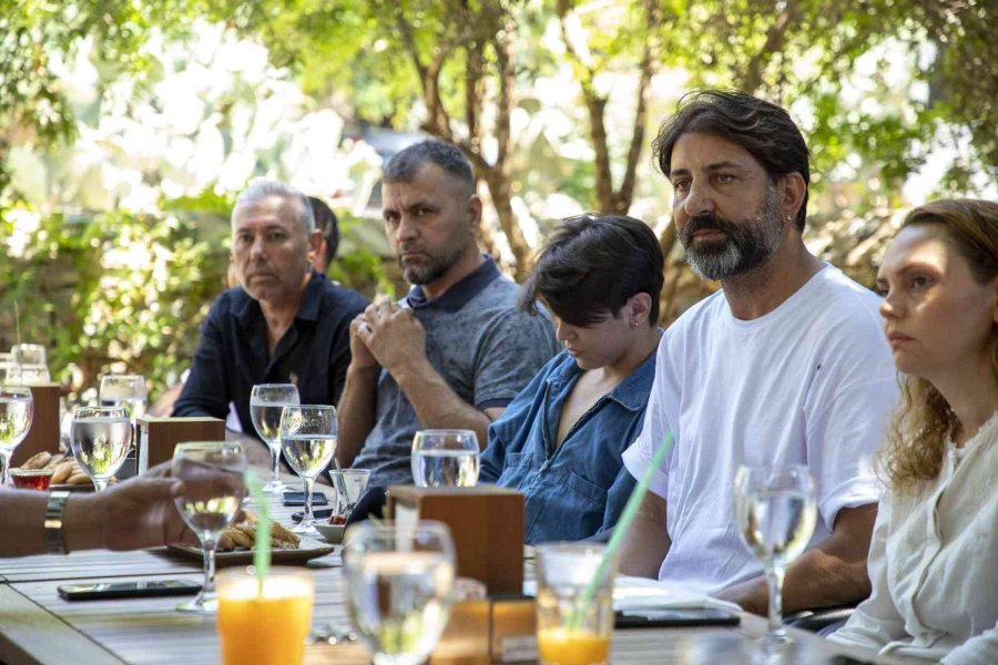 Su Altındaki İstilacı Türler Milli Sporcu İle Konuşuldu