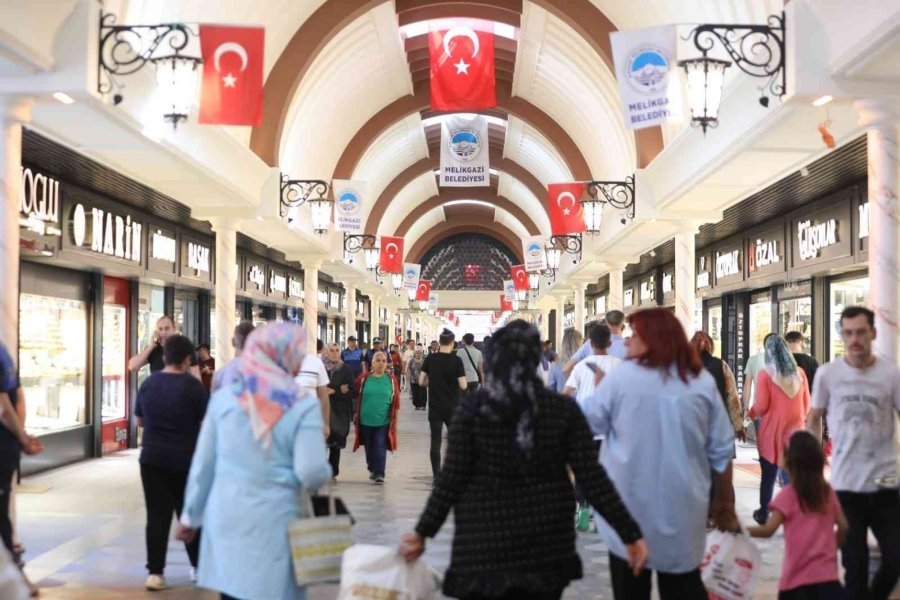 Melikgazi Haziran Ayını Hizmetlerle Geçirdi