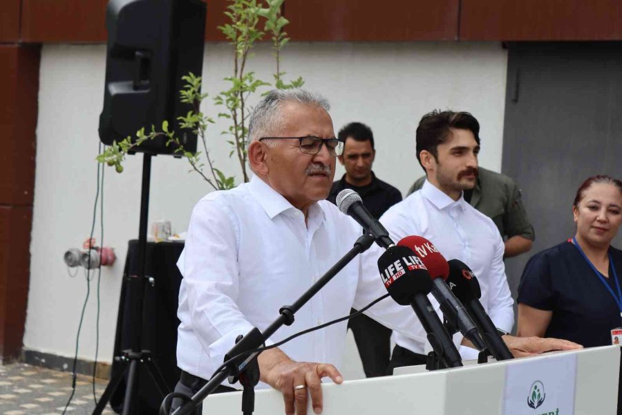 Bu Merkez Yaşlılara 5 Yıldızlı Otel Konforu Yaşatacak