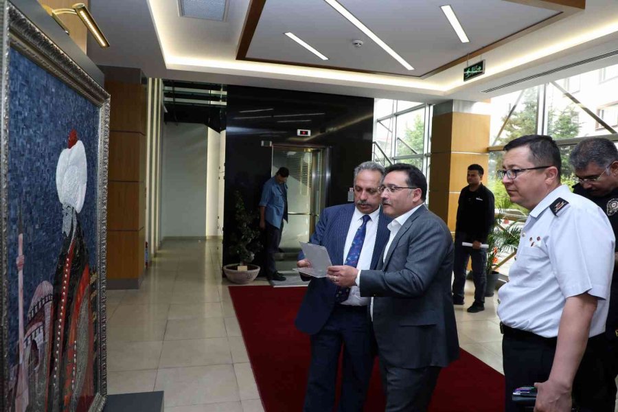 Vali Çiçek’ten Başkan Yalçın’ın Projelerine Övgü: “talas’ta Güzel İşler Yapılıyor”