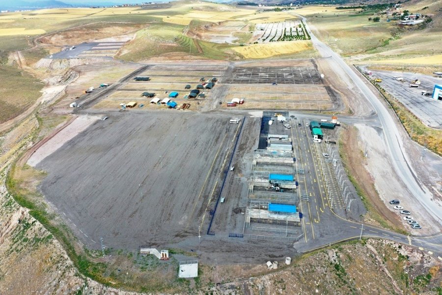 Kocasinan Belediyesi’nin Profesyonel Kurban Hizmeti, Çiftçilerin Takdirini Kazandı