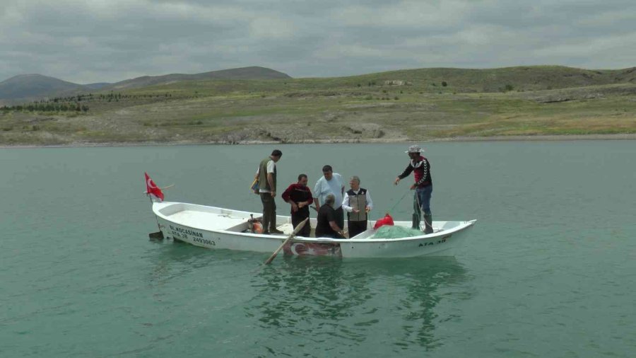 Kayseri’de Balıkçılar ’vira Bismillah’ Dedi