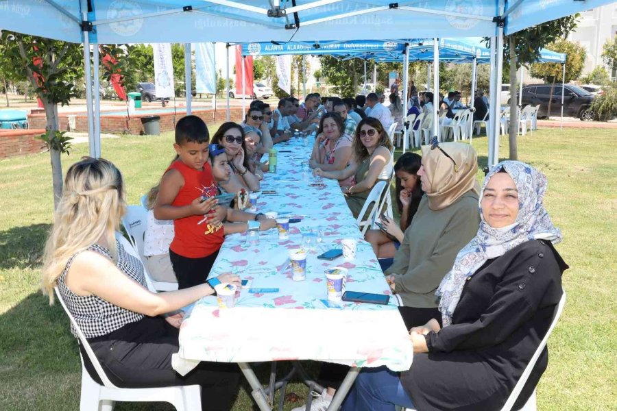 Alkü’den Yıl Sonu Buluşması