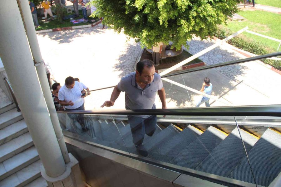 Bu Camide Yaşlılar Ve Engelliler İçin Engel Yok