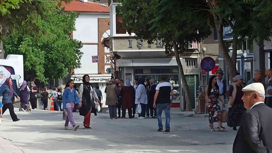 Sivrihisar’daki Festival Esnafı Mutlu Etti