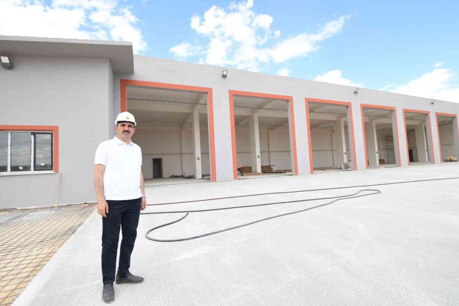 Başkan Altay: “sanayi İçin Uzmanlaşmış İtfaiye Merkezimiz Tamamlanmak Üzere”