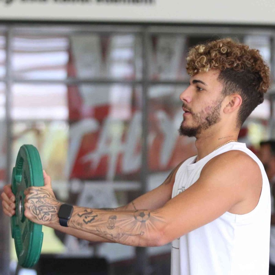 Antalyaspor, Hazırlıklarını Salonda Sürdürdü