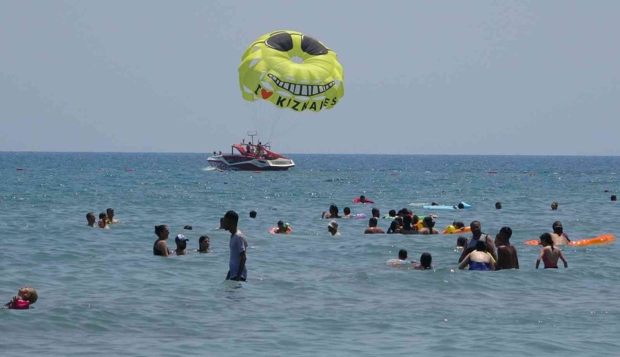 Turizm Merkezlerinde Bayram Öncesi Yoğunluk