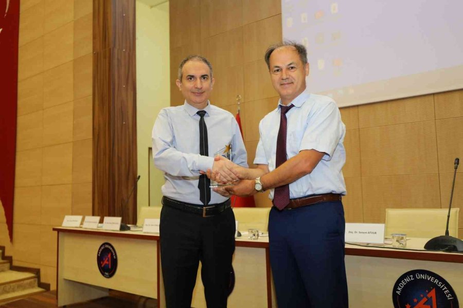 Uluslararası Akdeniz Hukuk Kongresi Başladı