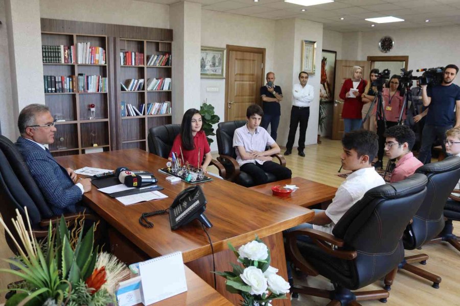 Teltik, Lgs Şampiyonlarını Ağırladı