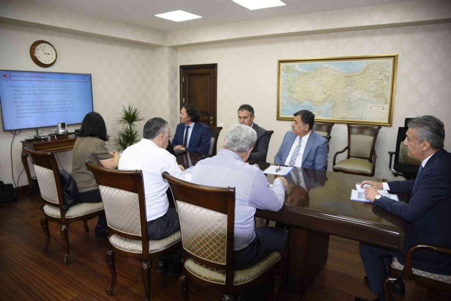 Vali Akkoyun: “sıfır Atık Projesi İlimiz Ve Ülkemiz İçin Önemli Bir Fırsattır”