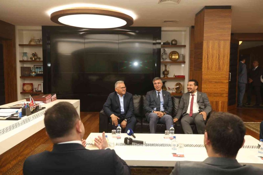 Başkan Büyükkılıç, Kayseri Osb’nin Yeni Yönetimini Ağırladı