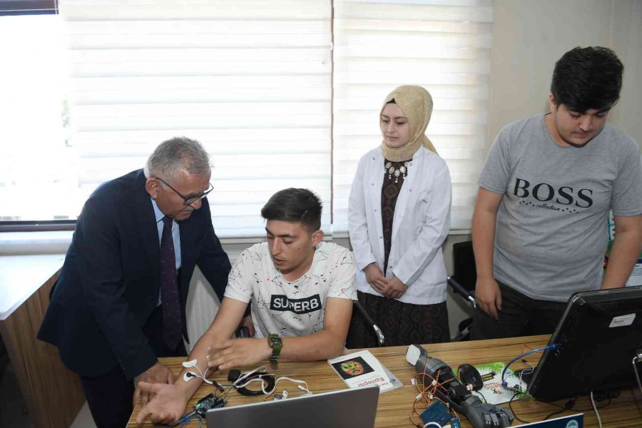 Başkan Büyükkkılıç, Kaymek Yaz Kursları’nda Öğrencilerle Buluştu