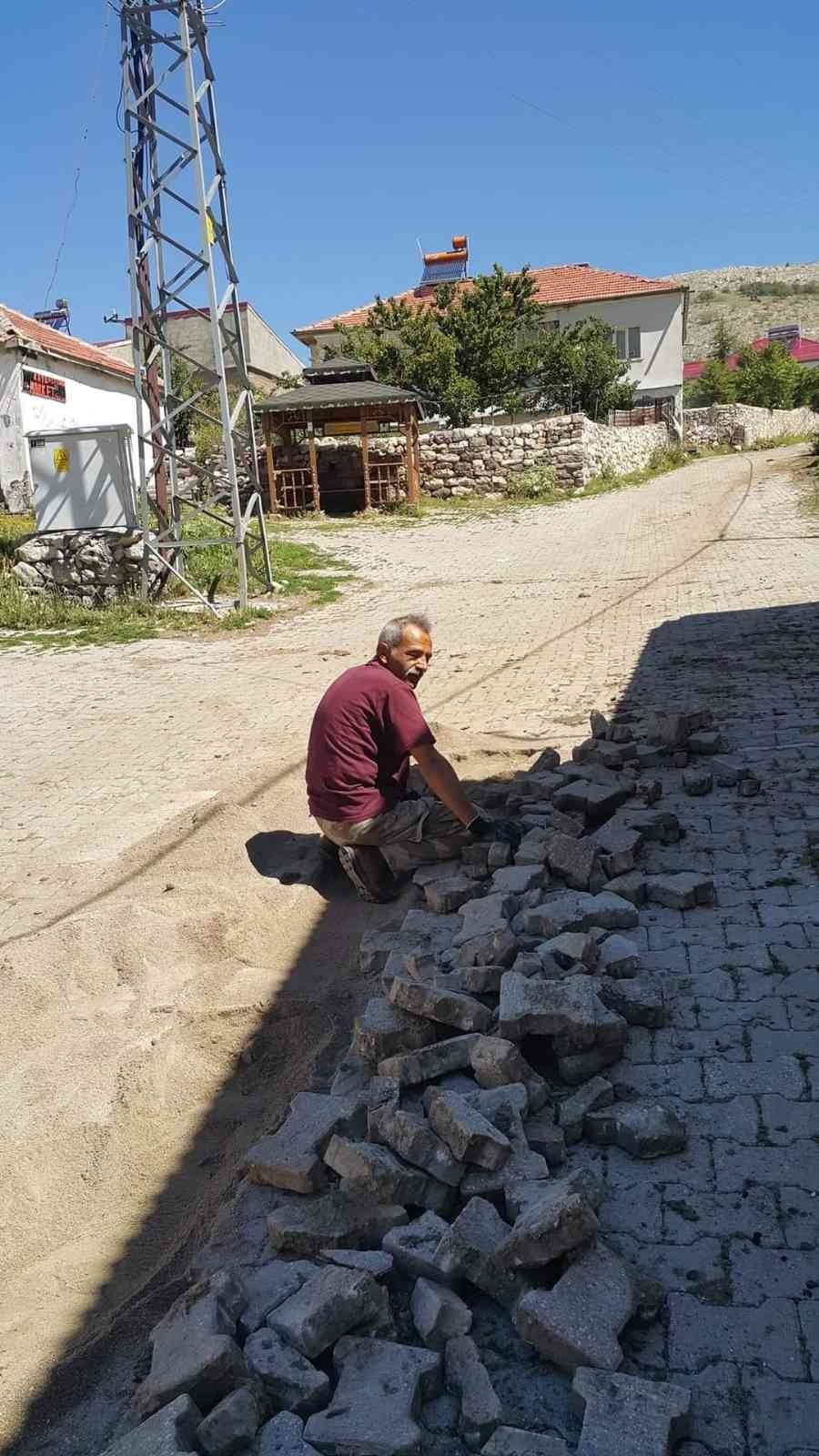 Muhtardan Örnek Davranış