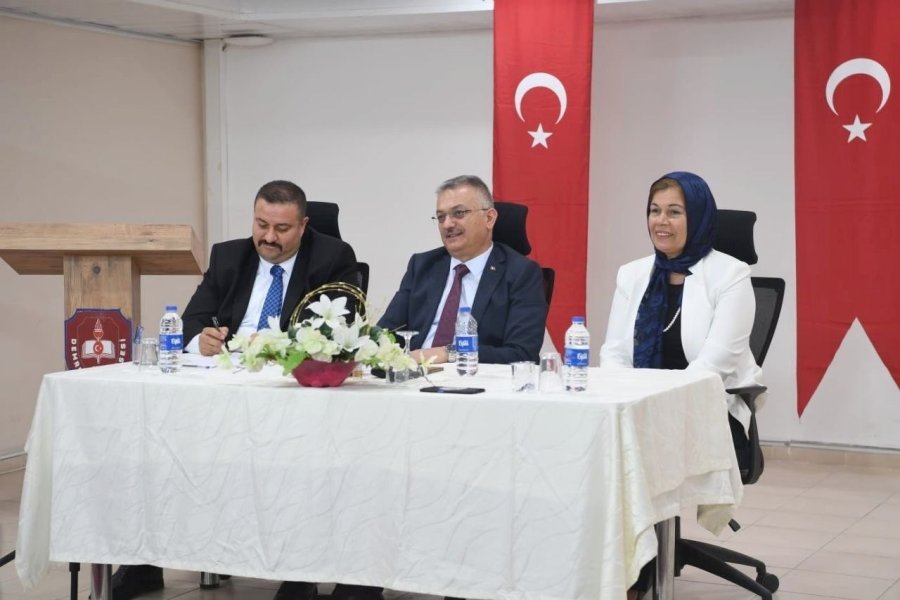 Vali Yazıcı’dan Muhtarlara ’ihtiyaç Sahibi Vatandaşları Bize Bildirin’ Talimatı