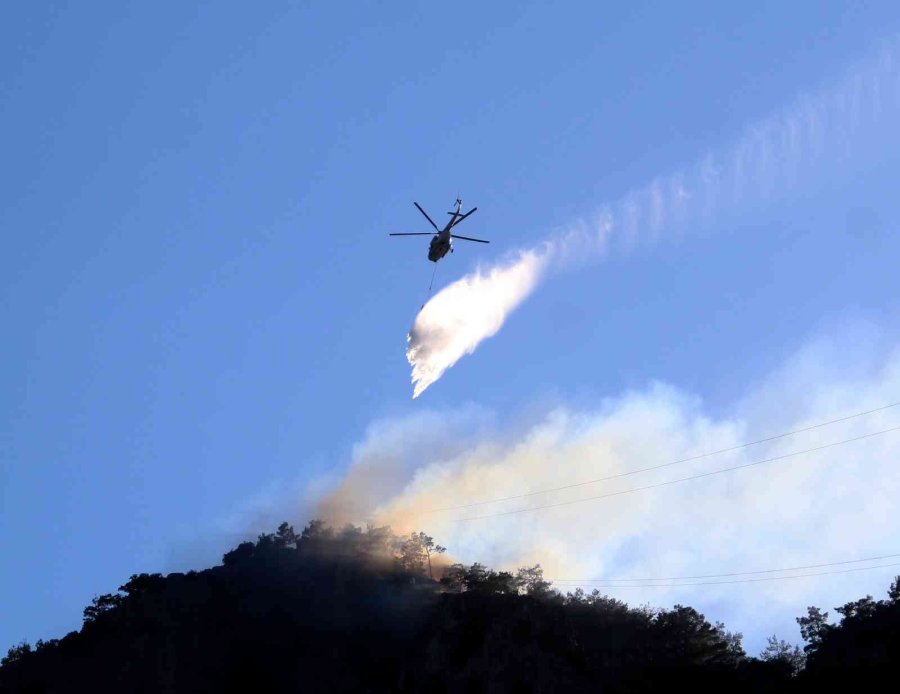 Antalya’daki Orman Yangını Kontrol Altına Alındı