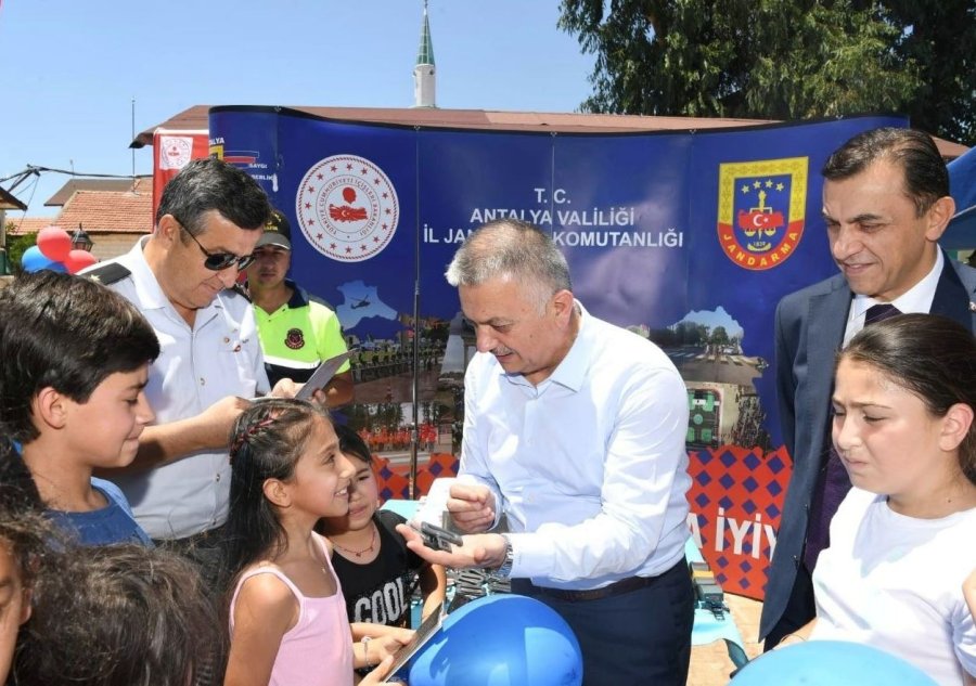 Jandarmadan "kemersiz Toka Takma, Hayattan Kopma” Projesi