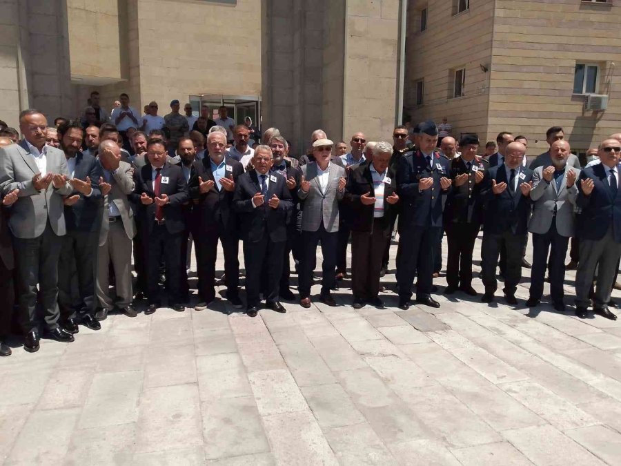 Niyazi Özcan Son Yolculuğuna Uğurlandı