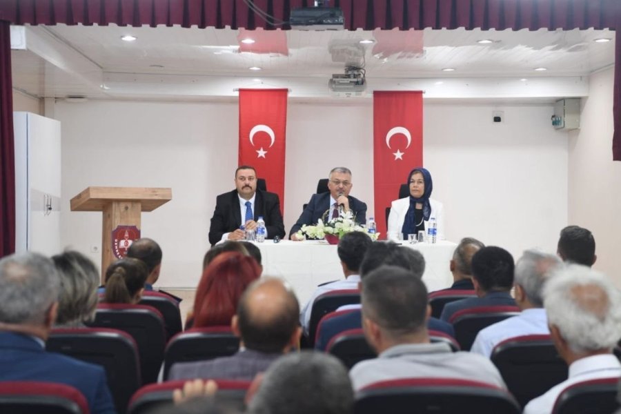 Vali Yazıcı’dan Muhtarlara ’ihtiyaç Sahibi Vatandaşları Bize Bildirin’ Talimatı