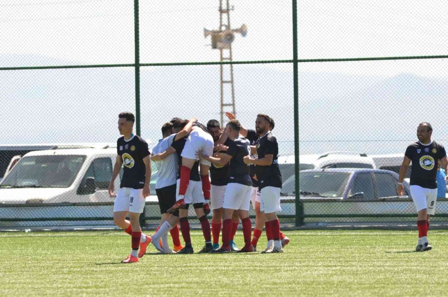Kayseri 1. Amatör Küme Play-off: Makfit: 3- Kocasinan Gençlikspor: 1