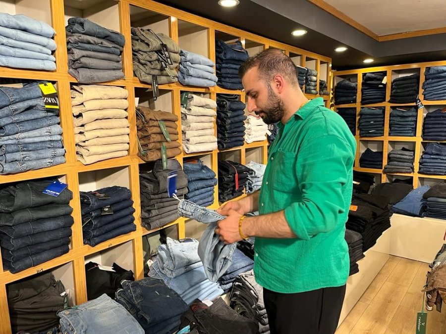 Bayram Alışverişi İçin Vatandaş Küçük Esnafa Yöneldi