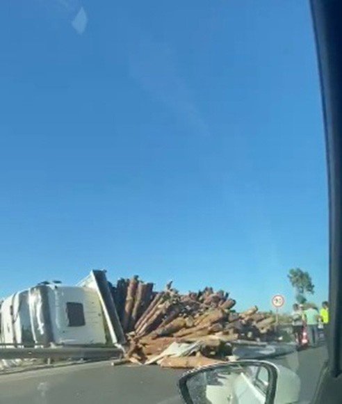 Tehlikeyi Sezen Sürücüler Kayda Girip Uyardı, Kaçınılmaz Son Gecikmedi