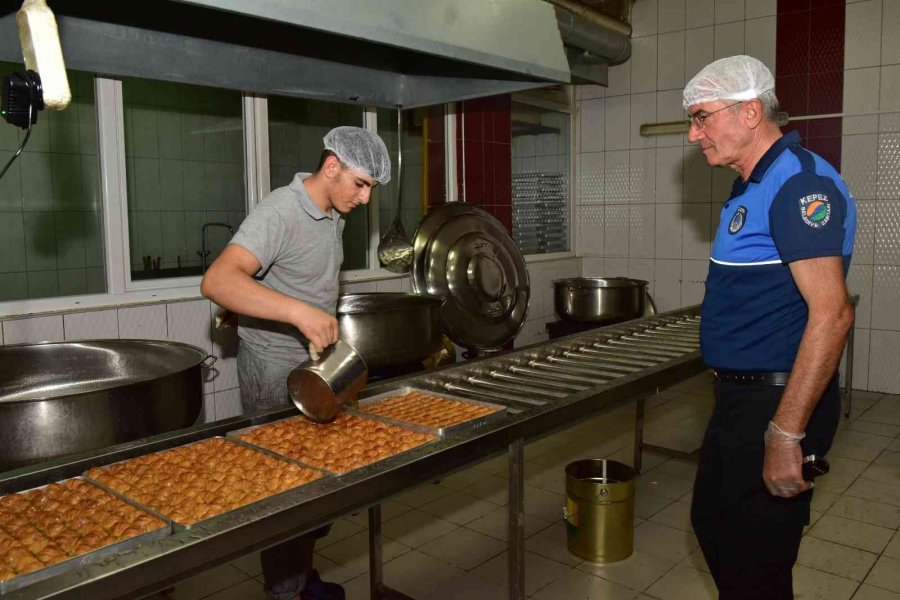 Kepez’de Bayram Denetimi