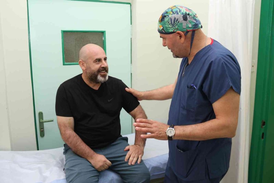 Tüp Mide Ameliyatının Ardından 10 Günde 10 Kilo Verdi