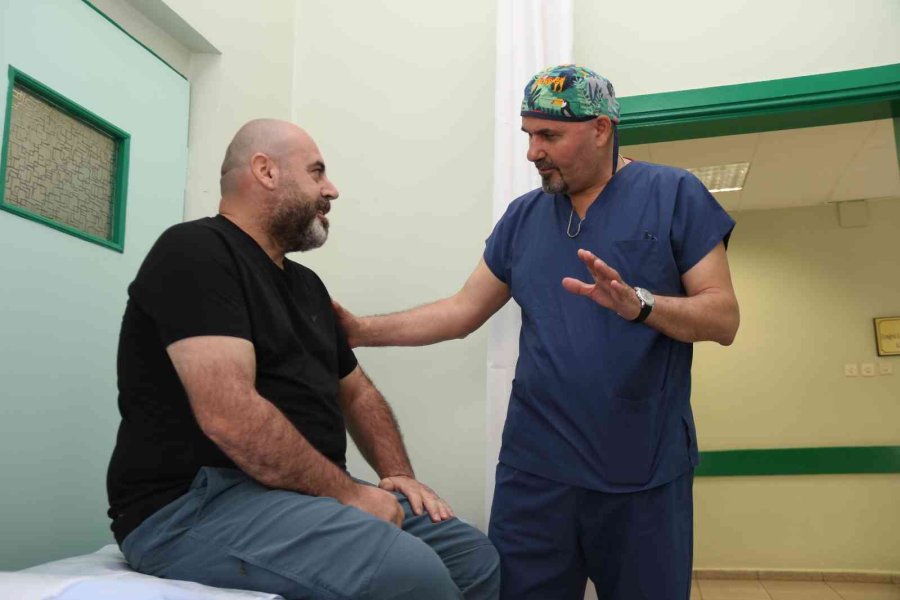 Tüp Mide Ameliyatının Ardından 10 Günde 10 Kilo Verdi