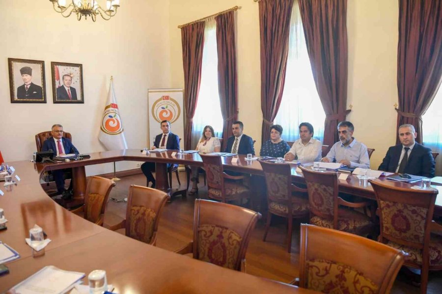 Vali Yazıcı: “evlatlarımız, Değil Kadınlar Hiçbir Canlıya Şiddeti Aklından Dahi Geçirmemeliler”