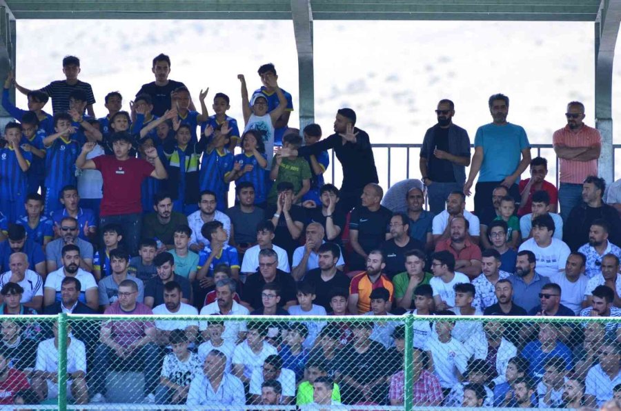 Play-off Maçlarına Yoğun İlgi