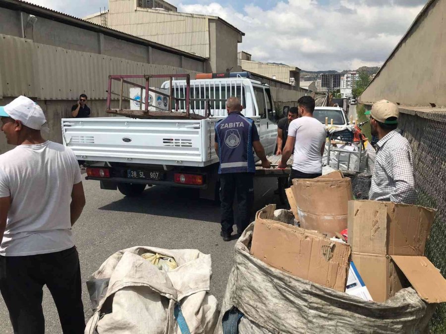 Hurda Toplayanlar Denetlendi