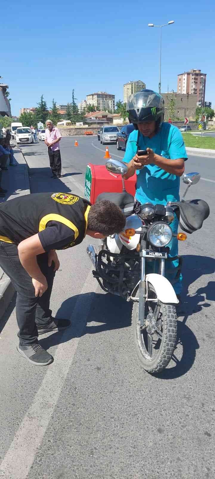 Motosiklet Ve Kuş Grubu Araçlar Denetlendi