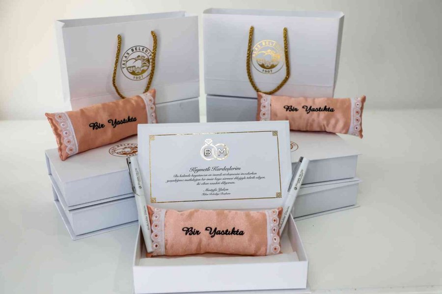 Başkan Yalçın’dan Anlamlı Nikah Hatırası