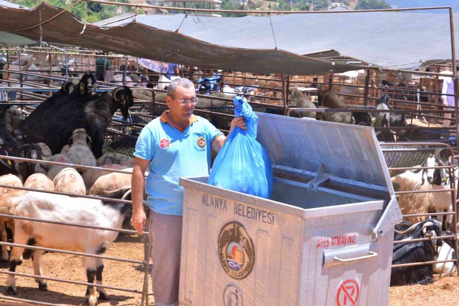 Alanya Belediyesinden “kurban Atıklarını Poşetleyerek Çöpe Atalım” Uyarısı