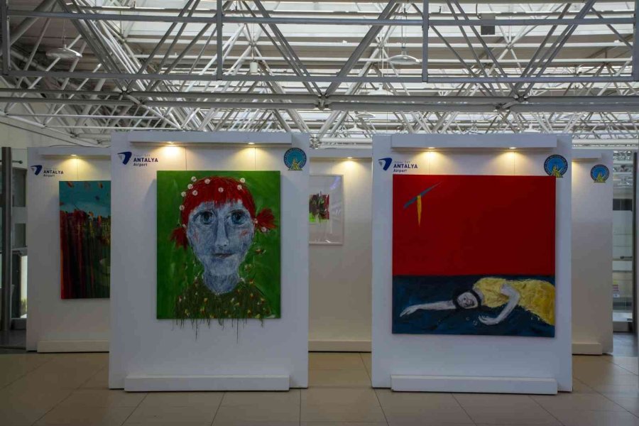 Havalimanı’nda Karma Sergi