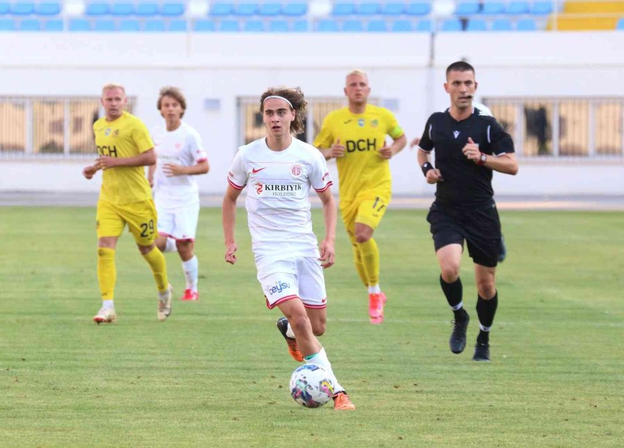 Hazırlık Maçı: Antalyaspor: 0 - Metalist Kharkiv: 1